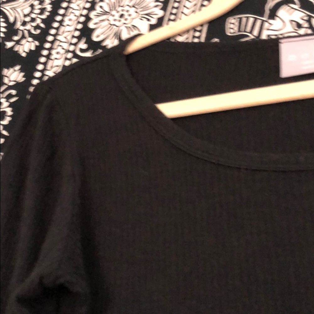 CROPPED BLACK RIBBED COTTON TOP - Picture 3 of 5